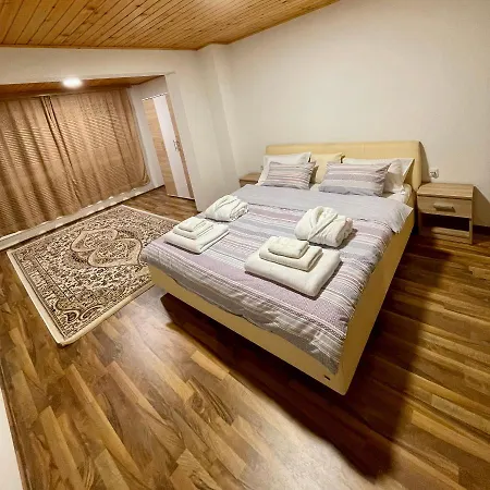 Garden Vila فيلة Semizovac
